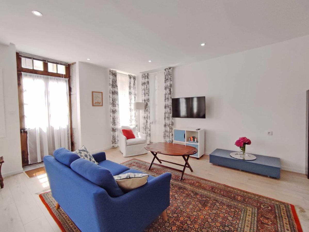 Studio - Pied A Terre Saulieu Exterior foto